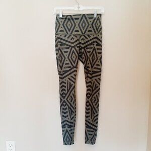 Lululemon Geo Print Leggings
